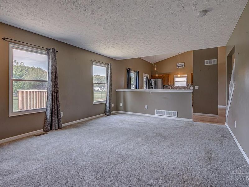 617 Willow Place, Trenton, OH 45067 Photo 7