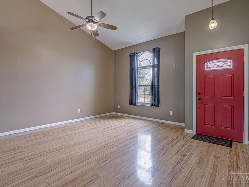 617 Willow Place, Trenton, OH 45067 Photo 8