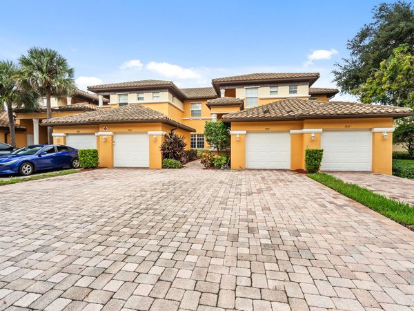 7967 NW 127TH Lane, Unit 5-B, Parkland, FL 33076
