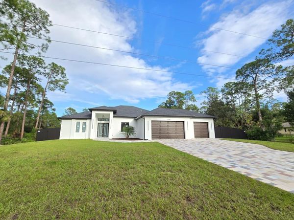 1114 Magnolia Avenue, Lehigh Acres, FL 33972