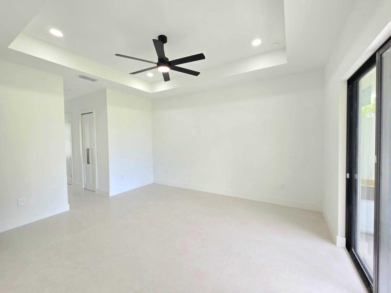 1114 Magnolia Avenue, Lehigh Acres, FL 33972 Photo