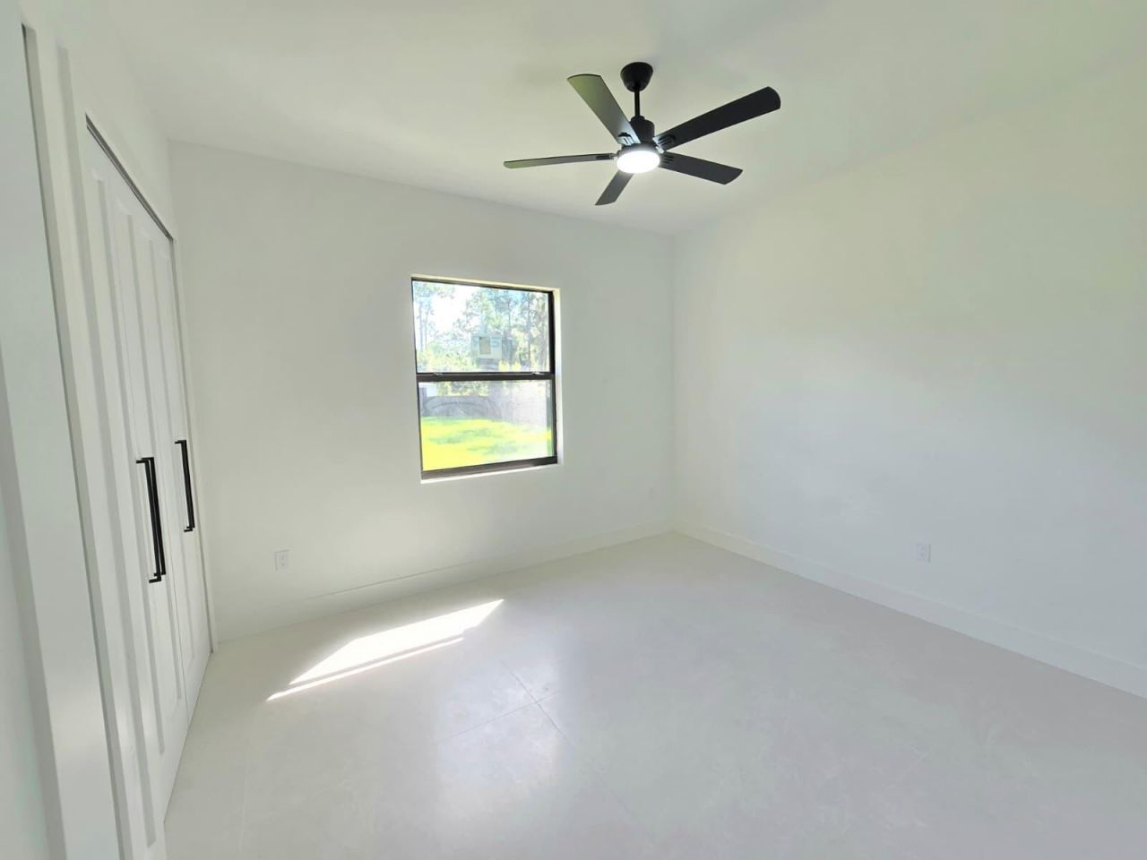 1114 Magnolia Avenue, Lehigh Acres, FL 33972 Photo