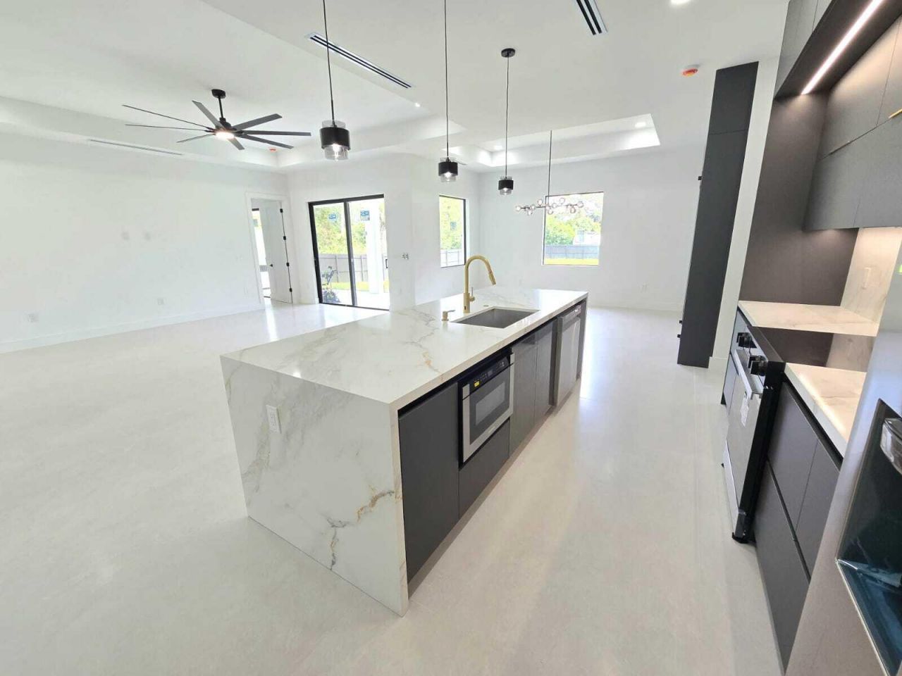 1114 Magnolia Avenue, Lehigh Acres, FL 33972 Photo