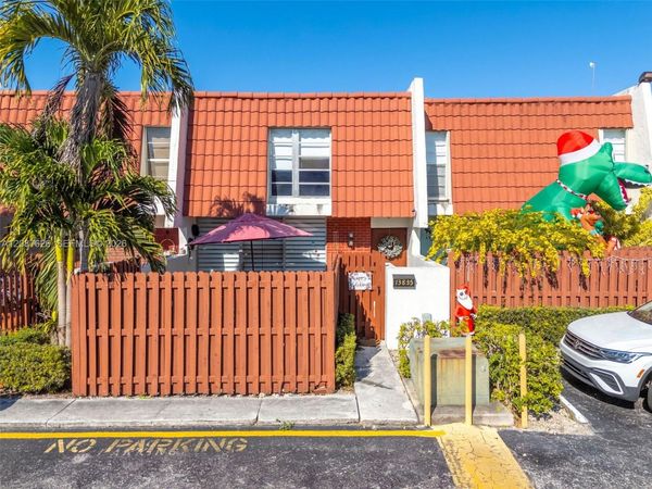 13835 SW 84th St, Unit 503, Miami, FL 33183