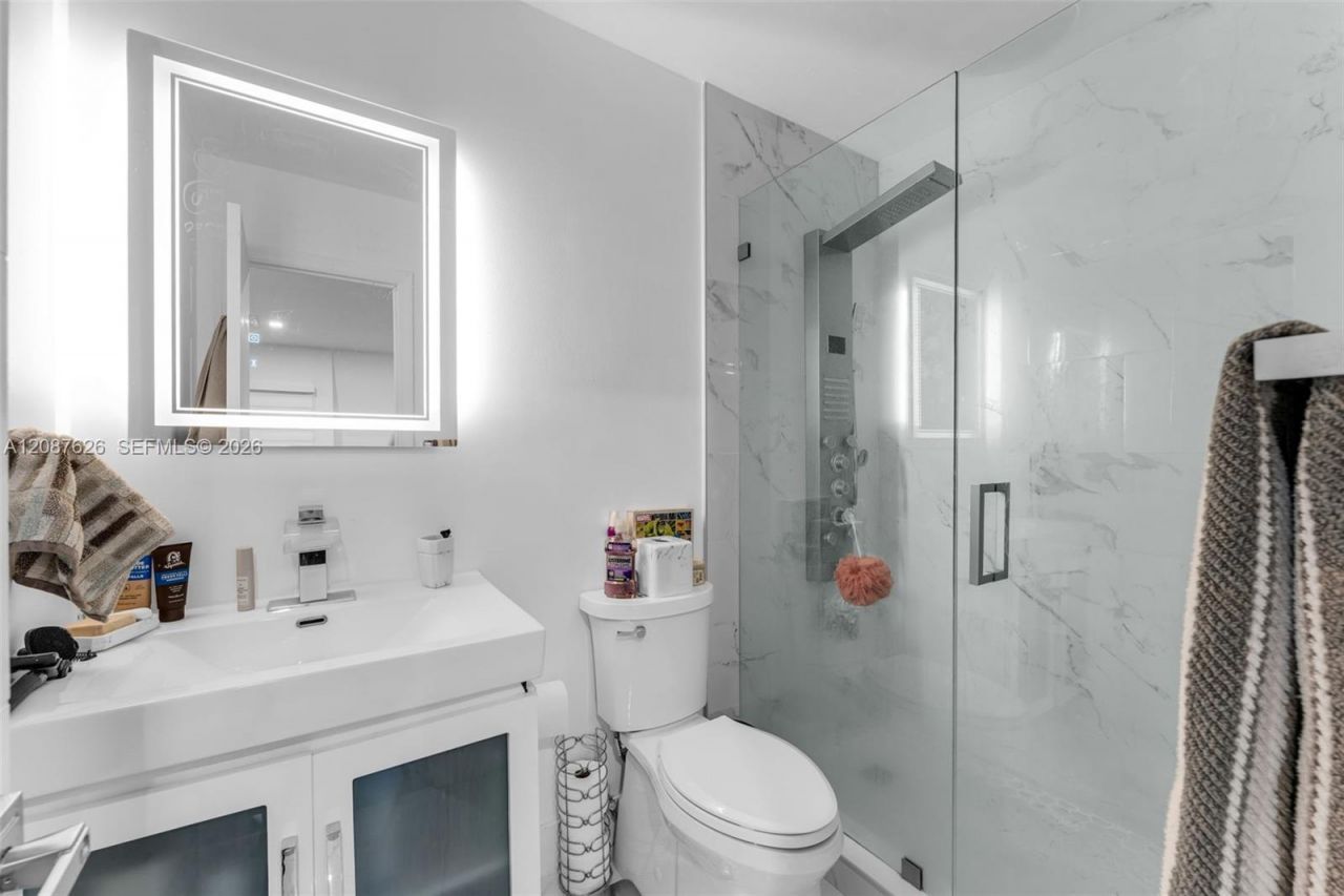 13835 SW 84th St, Unit 503, Miami, FL 33183 Photo