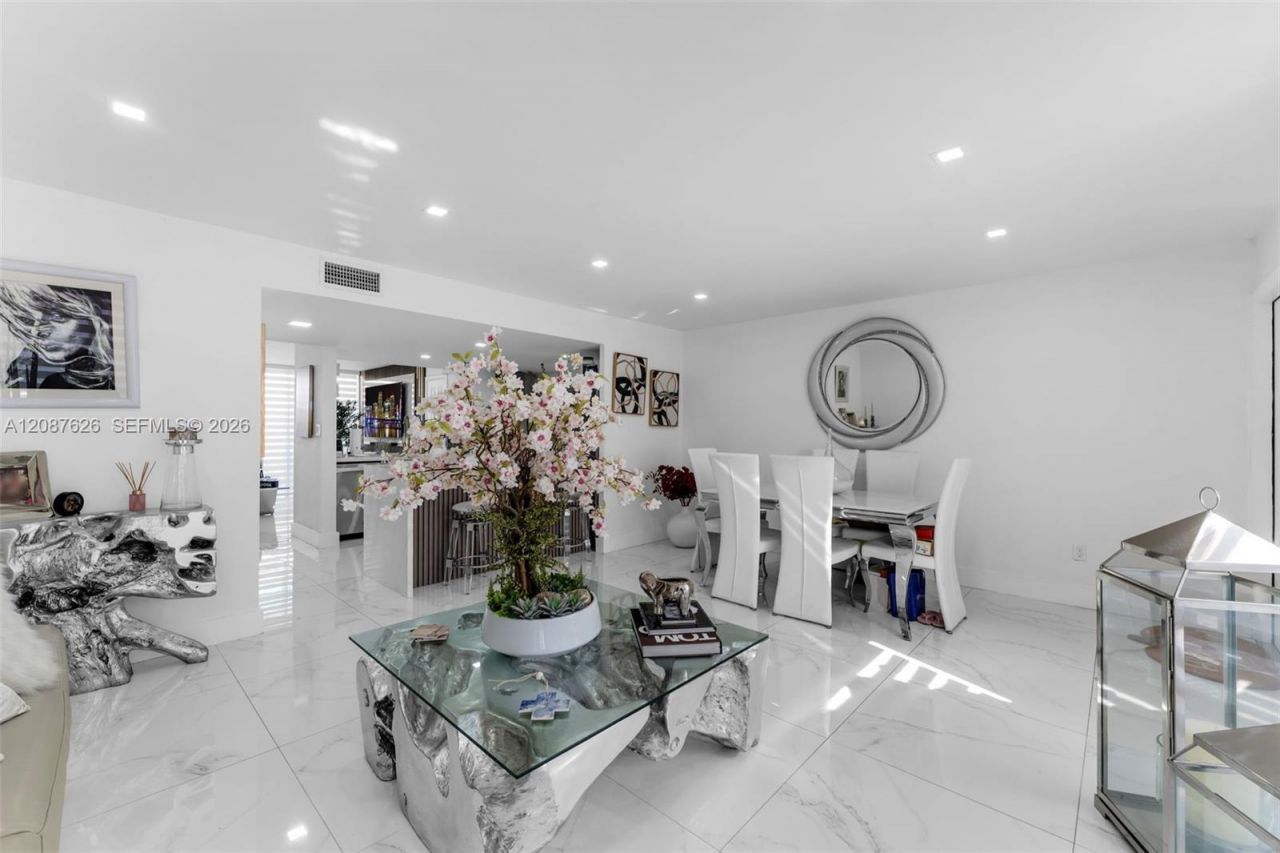13835 SW 84th St, Unit 503, Miami, FL 33183 Photo