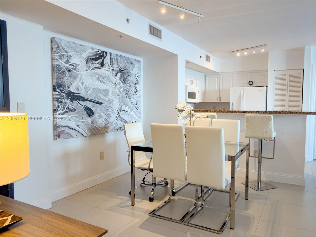 90 Alton Rd , Unit 1710, Miami Beach, FL 33139 Photo