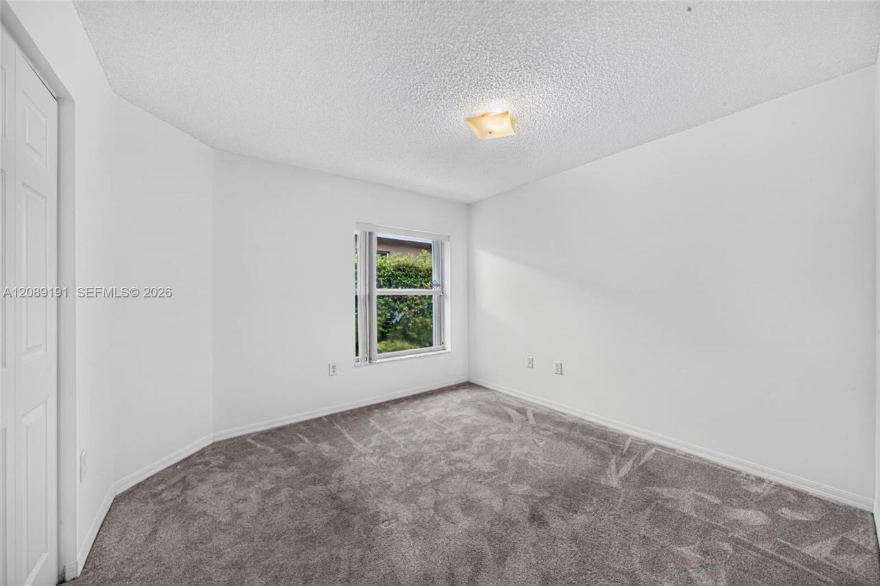 7557 SW 164th Ct, Miami, FL 33193 Photo