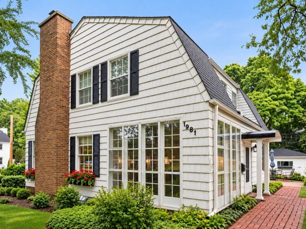 1981 Linden Avenue , Highland Park, IL 60035