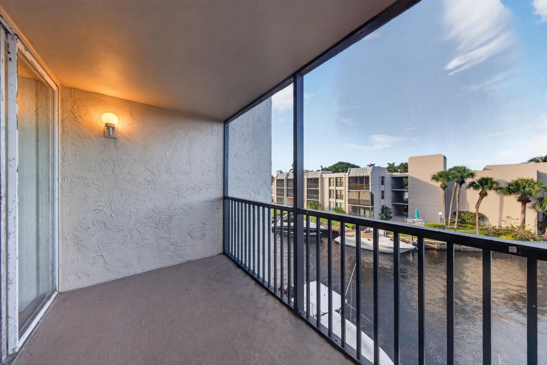 6 Royal Palm Way, Unit 307, Boca Raton, FL 33432 Photo