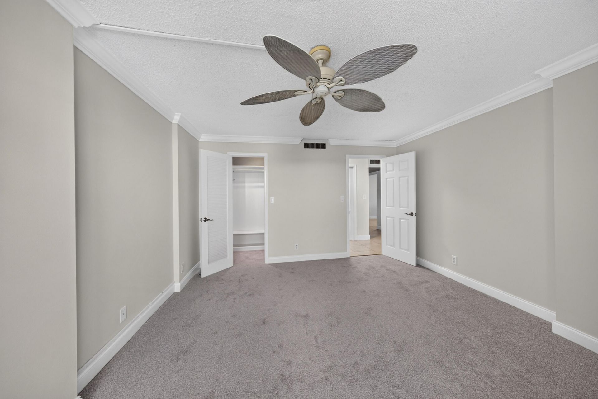 6 Royal Palm Way, Unit 307, Boca Raton, FL 33432 Photo