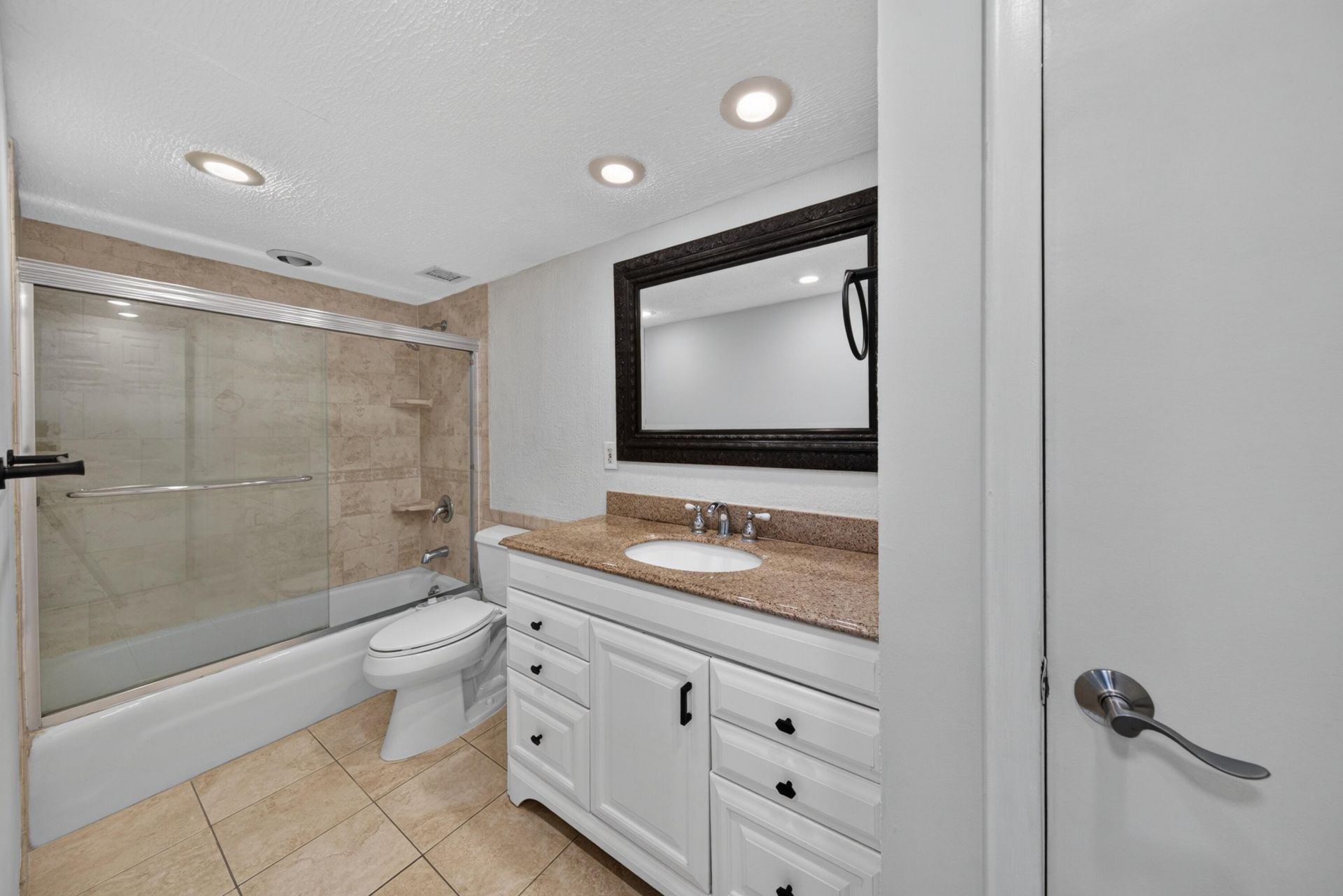 6 Royal Palm Way, Unit 307, Boca Raton, FL 33432 Photo