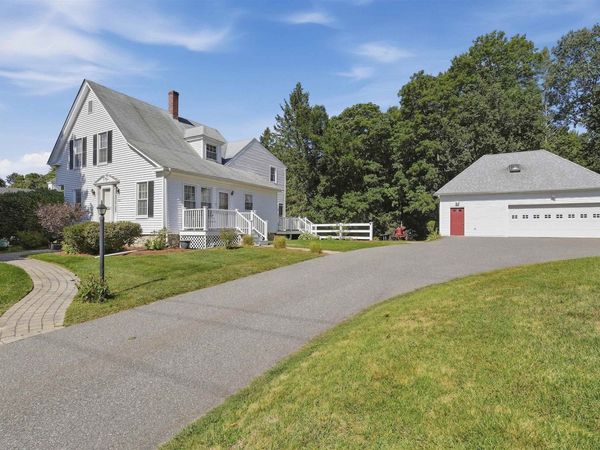 227 Main Street, Salem, NH 03079
