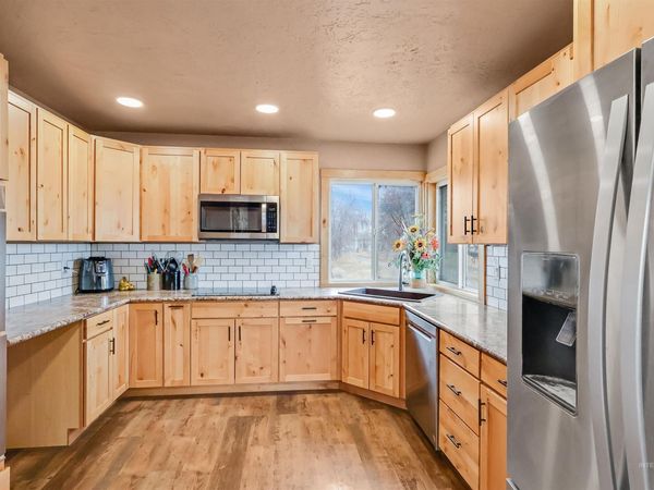 136 S 100 W, Rupert, ID 83350