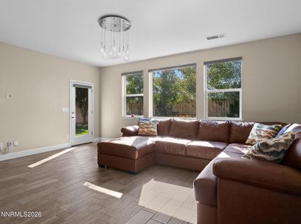 10131 Quintana Drive, Reno, NV 89521 Photo