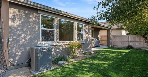 10131 Quintana Drive, Reno, NV 89521 Photo
