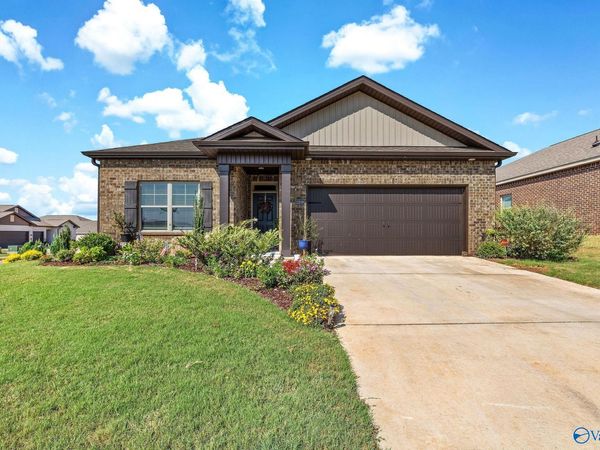 13209 New Foal Lane NW, Madison, AL 35756