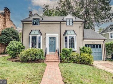 2705 FORDHAM ROAD, ALEXANDRIA, VA 22302
