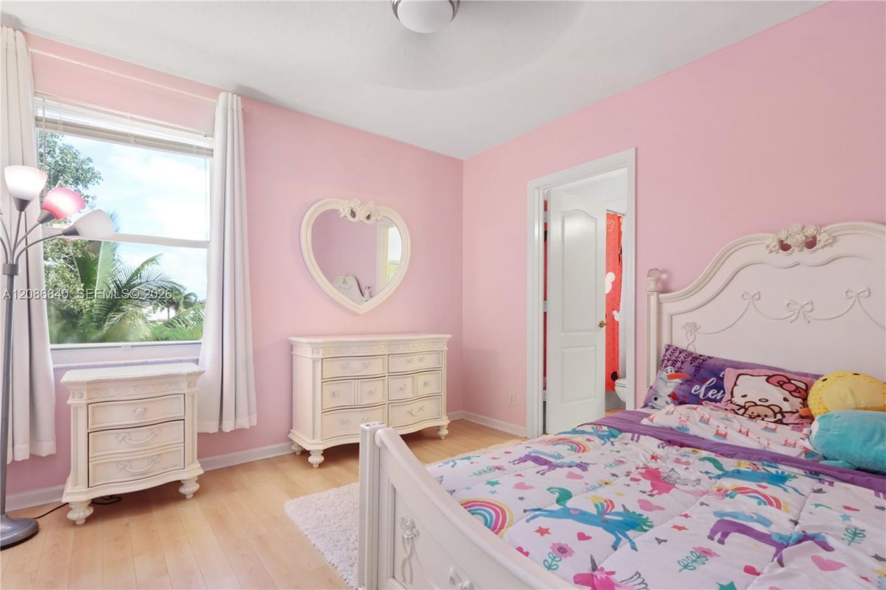 19331 SW 15th St, Pembroke Pines, FL 33029 Photo