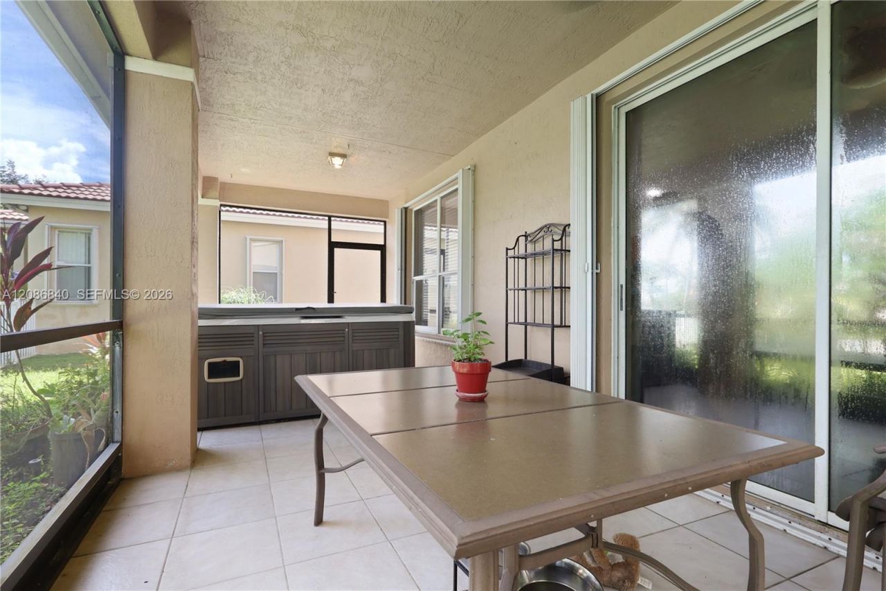 19331 SW 15th St, Pembroke Pines, FL 33029 Photo