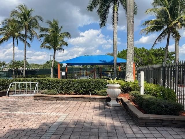 19331 SW 15th St, Pembroke Pines, FL 33029 Photo