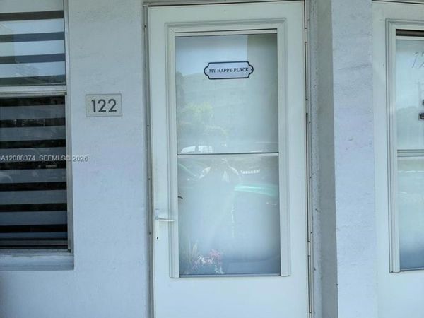 3177 S Ocean Dr, Unit 122, Hallandale Beach, FL 33009