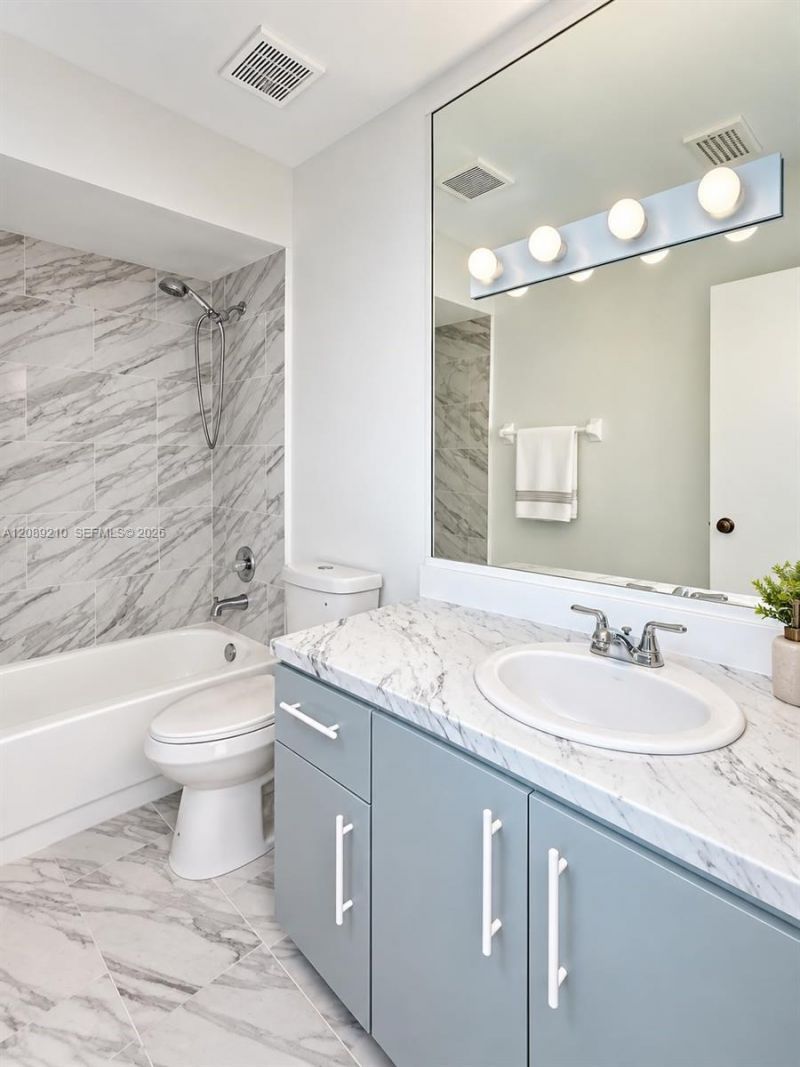 11061 NW 7th St, Unit 103-12, Miami, FL 33172 Photo