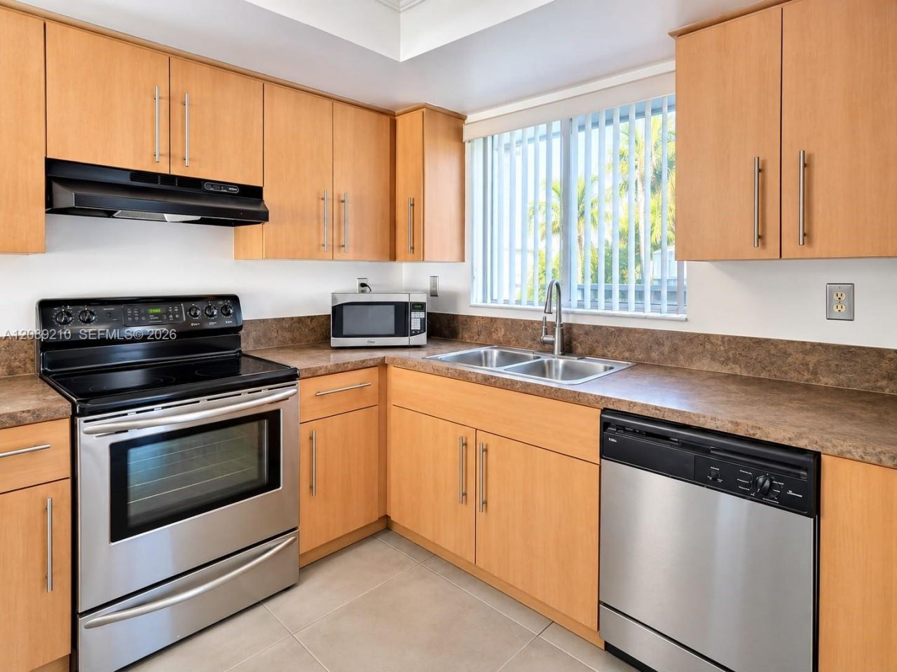 11061 NW 7th St, Unit 103-12, Miami, FL 33172 Photo