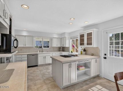 800 S University Park Loop, Reno, NV 89512 Photo