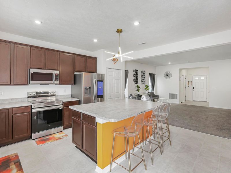 5391 Coble Park Drive, Canal Winchester, OH 43110 Photo 10