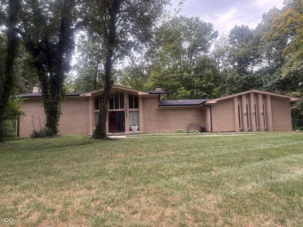 5505 Far Hill Road, Indianapolis, IN 46226