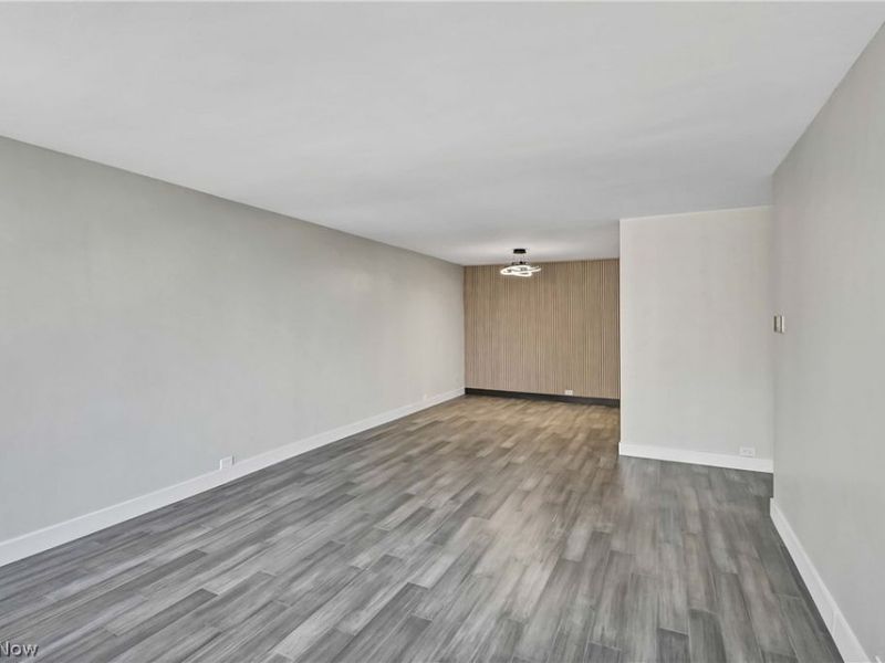 12700 Lake Avenue, Unit 1301, Lakewood, OH 44107 Photo 13