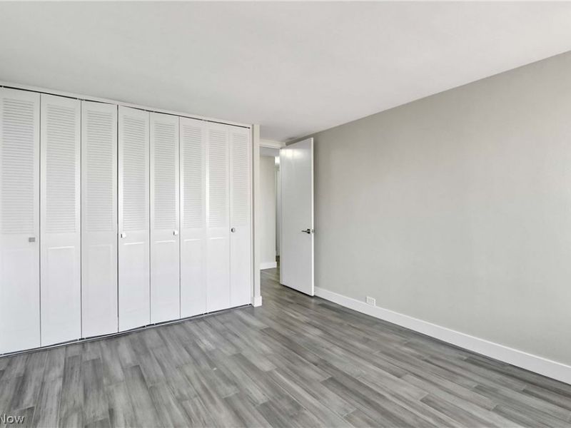 12700 Lake Avenue, Unit 1301, Lakewood, OH 44107 Photo 18