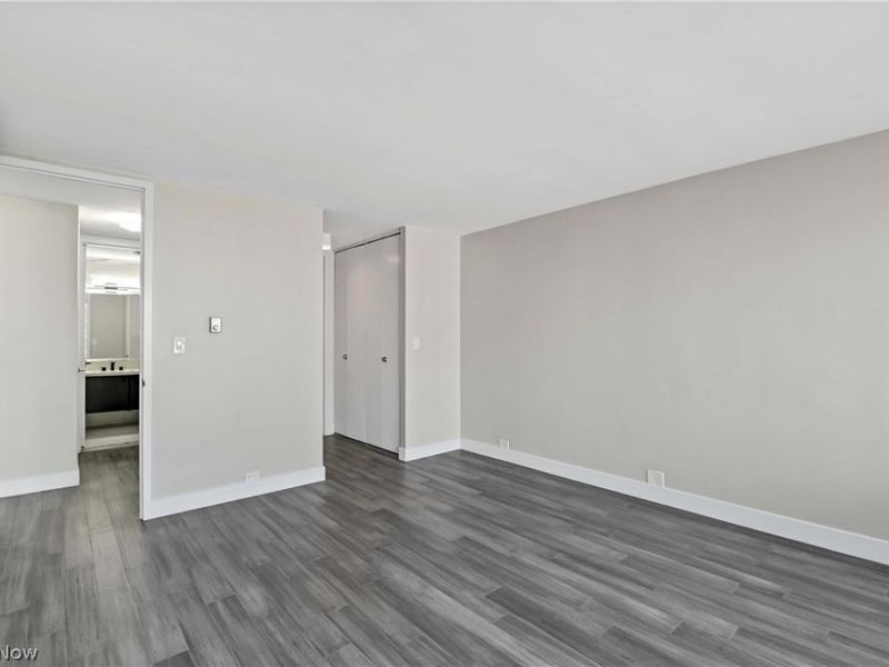 12700 Lake Avenue, Unit 1301, Lakewood, OH 44107 Photo 22
