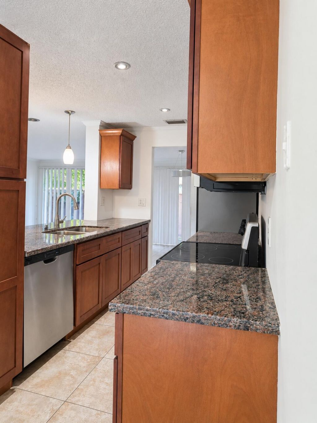 838 NW 82nd Avenue, Unit 2, Plantation, FL 33324 Photo