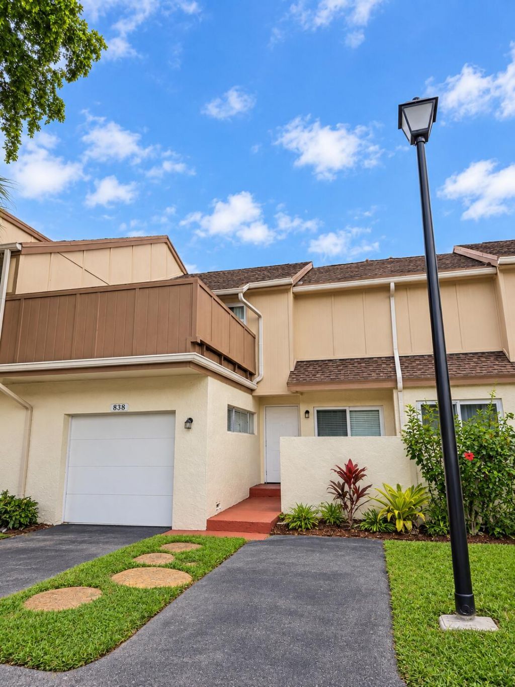838 NW 82nd Avenue, Unit 2, Plantation, FL 33324 Photo