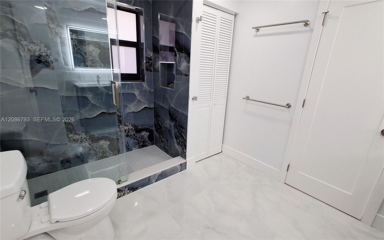 216 Shadow Way, Miami Springs, FL 33166 Photo