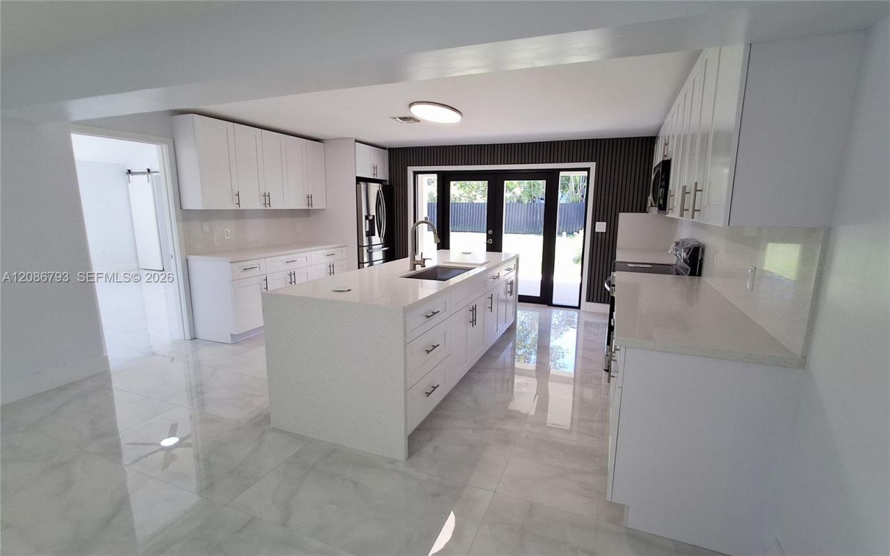 216 Shadow Way, Miami Springs, FL 33166 Photo