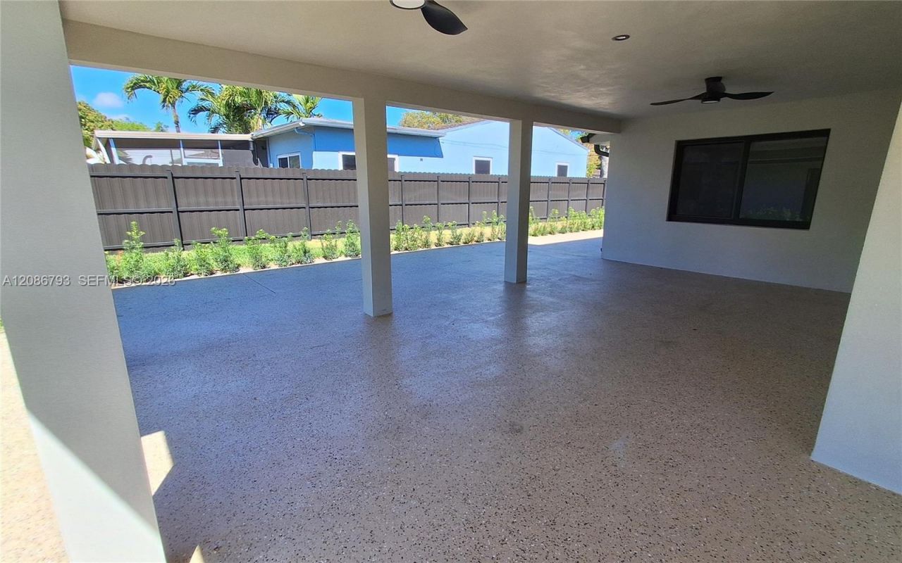 216 Shadow Way, Miami Springs, FL 33166 Photo