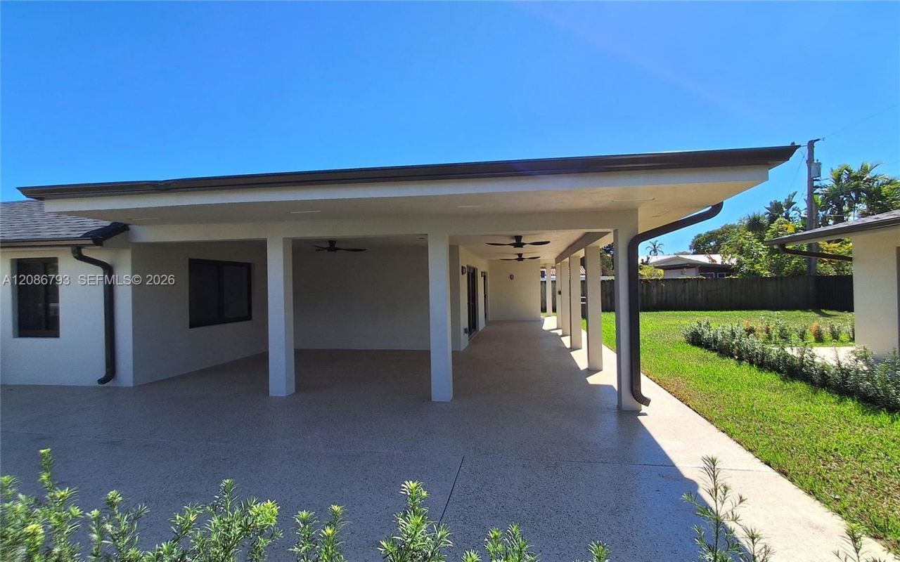 216 Shadow Way, Miami Springs, FL 33166 Photo