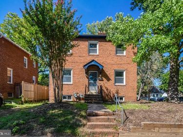 34 E WALNUT STREET, ALEXANDRIA, VA 22301