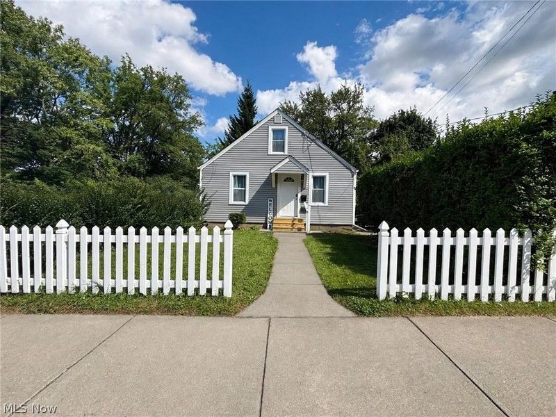 1242 Dartmouth Avenue SW, Canton, OH 44710 Photo 2