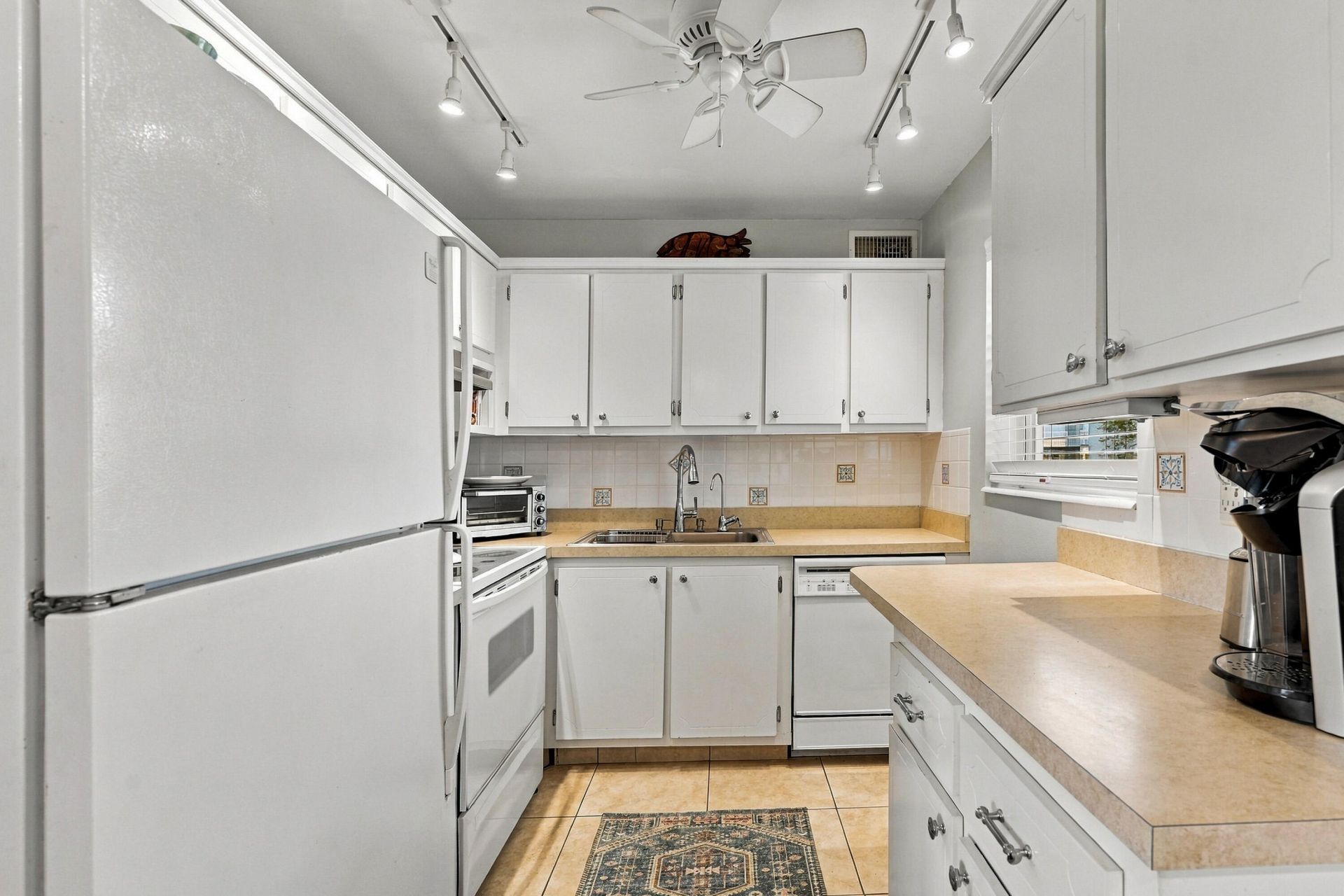 530 Horizons E, Unit 104, Boynton Beach, FL 33435 Photo