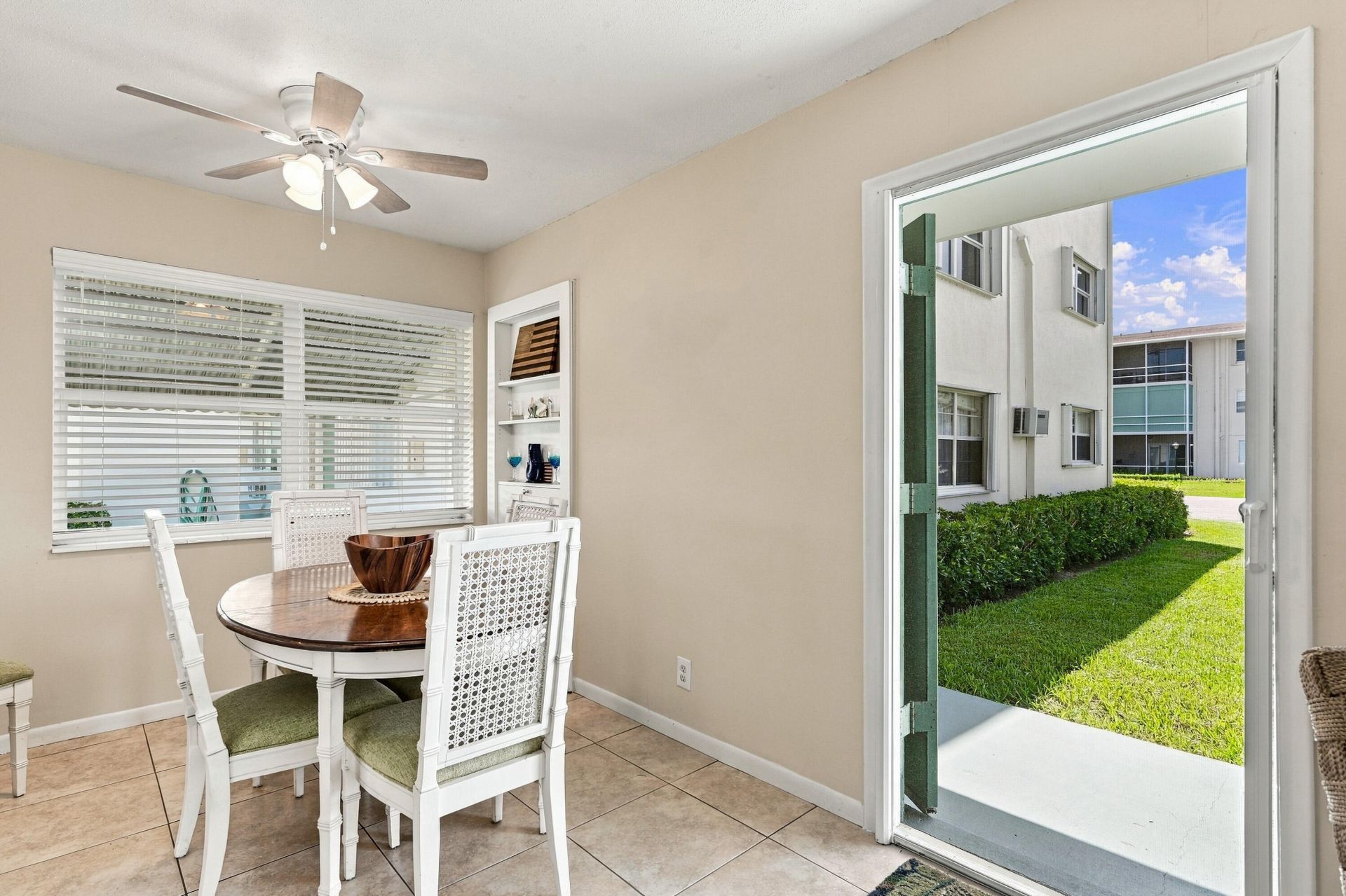 530 Horizons E, Unit 104, Boynton Beach, FL 33435 Photo