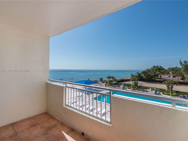 3180 S Ocean Dr, Unit 310, Hallandale Beach, FL 33009