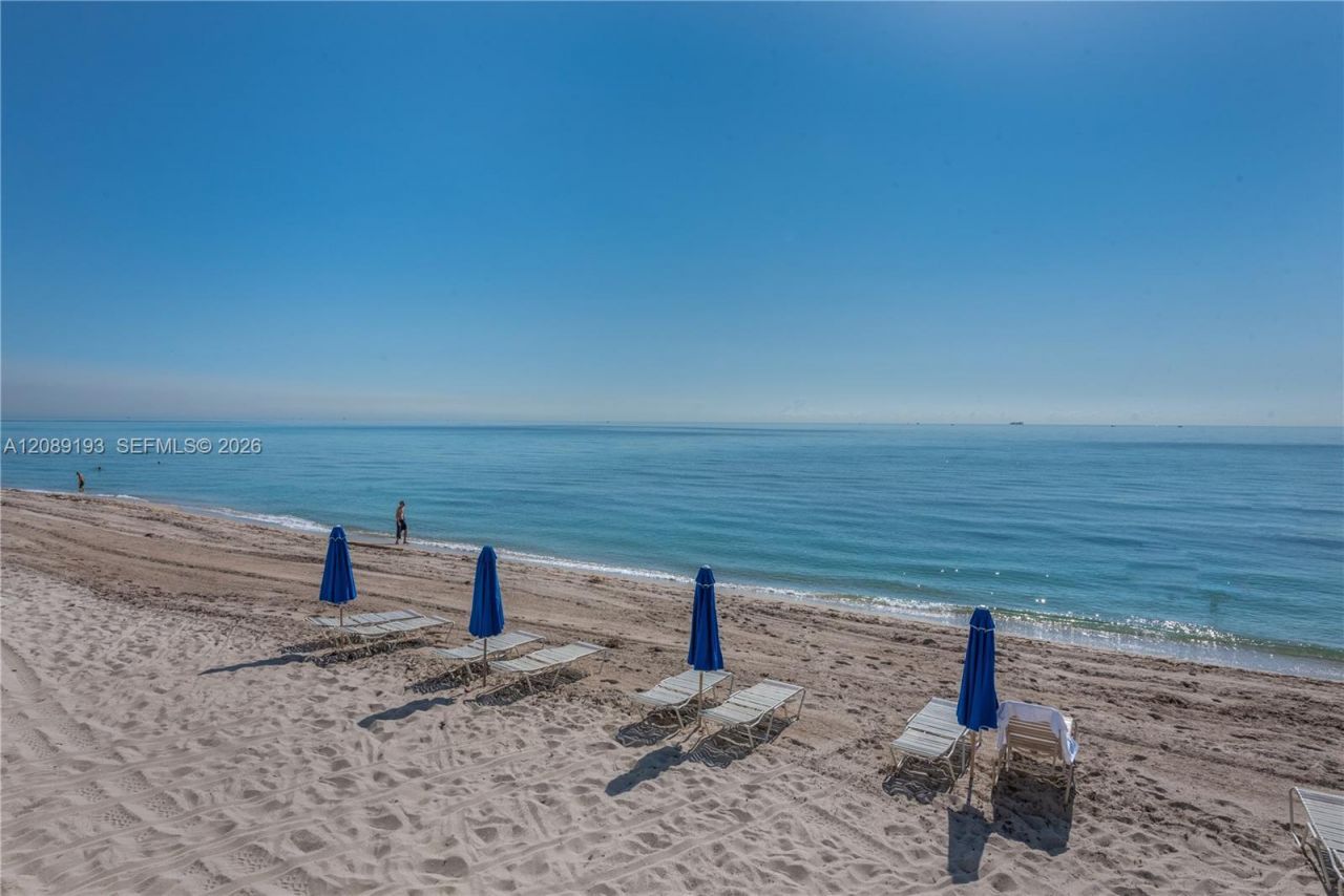 3180 S Ocean Dr, Unit 310, Hallandale Beach, FL 33009 Photo