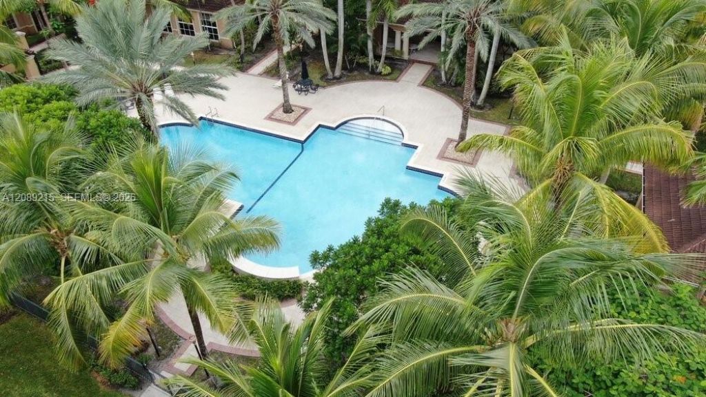 8030 N Nob Hill Rd, Unit 105, Tamarac, FL 33321 Photo