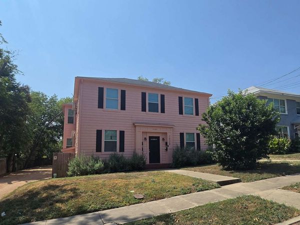 1020 W French Pl, San Antonio, TX 78212