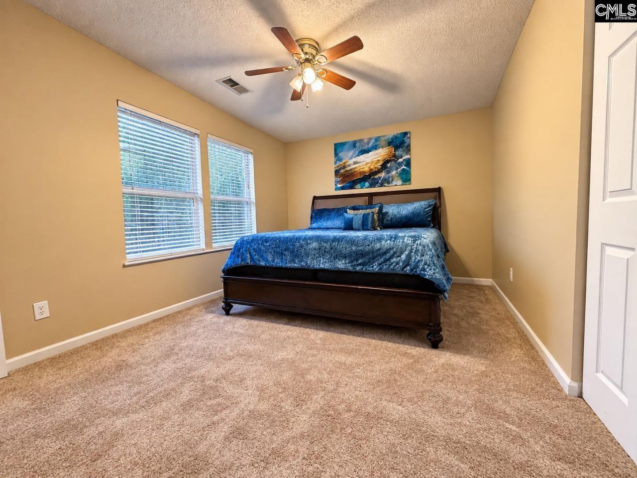 101 Fox Grove Circle Photo 18