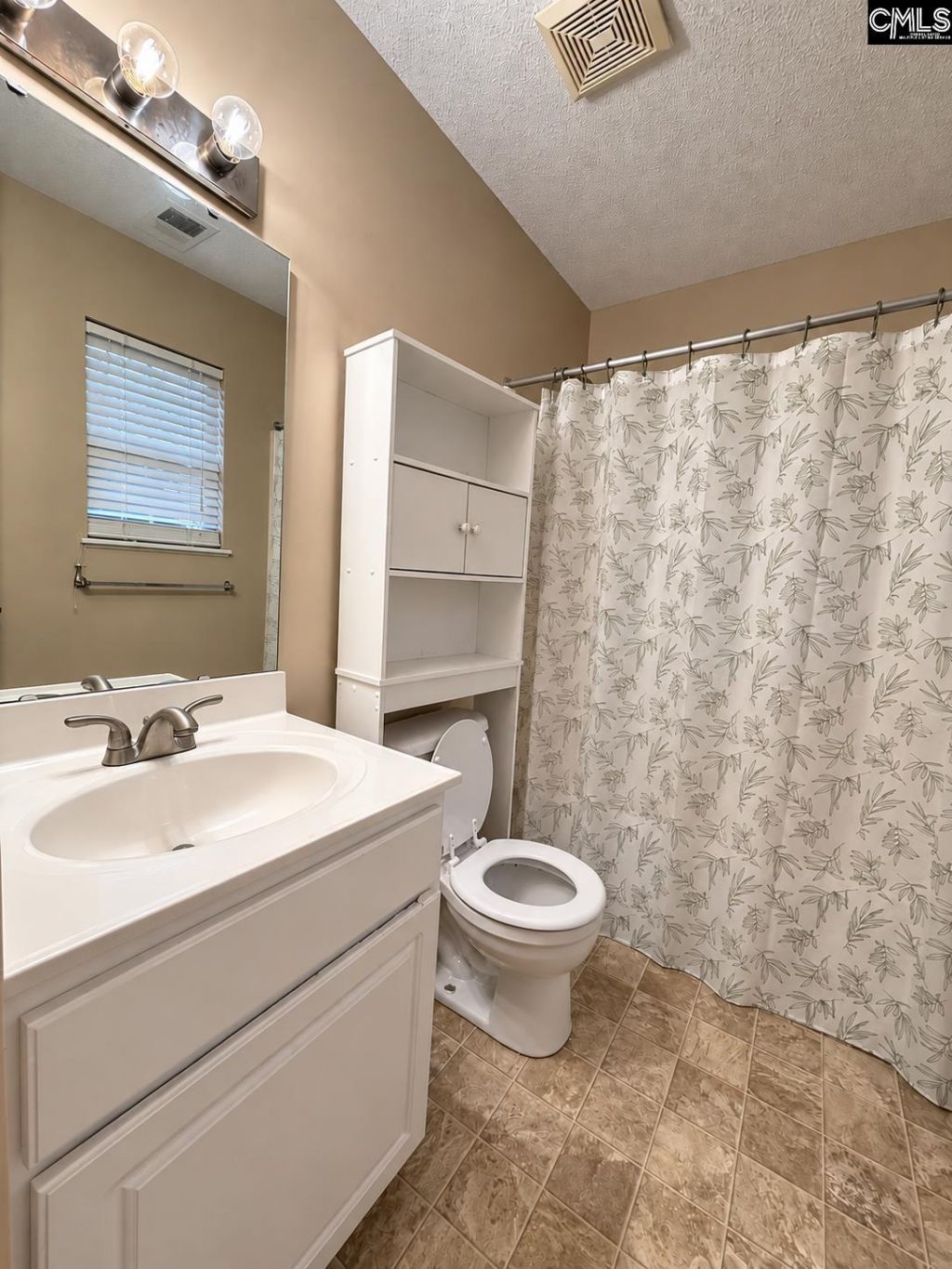 101 Fox Grove Circle Photo 23